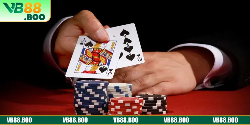 Bí kíp đánh Poker là từ bỏ khi cảm thấy bản thân sẽ không thắng